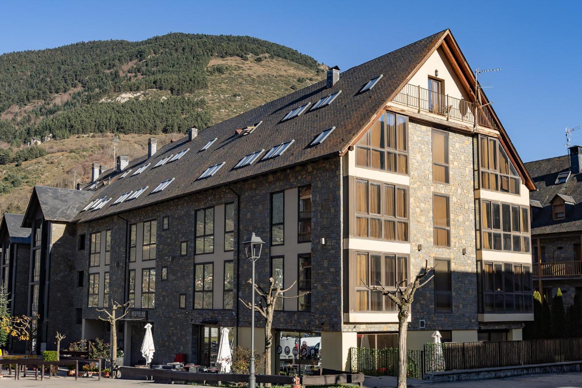 Aparthotel Nou Vielha e Mijaran Exterior foto