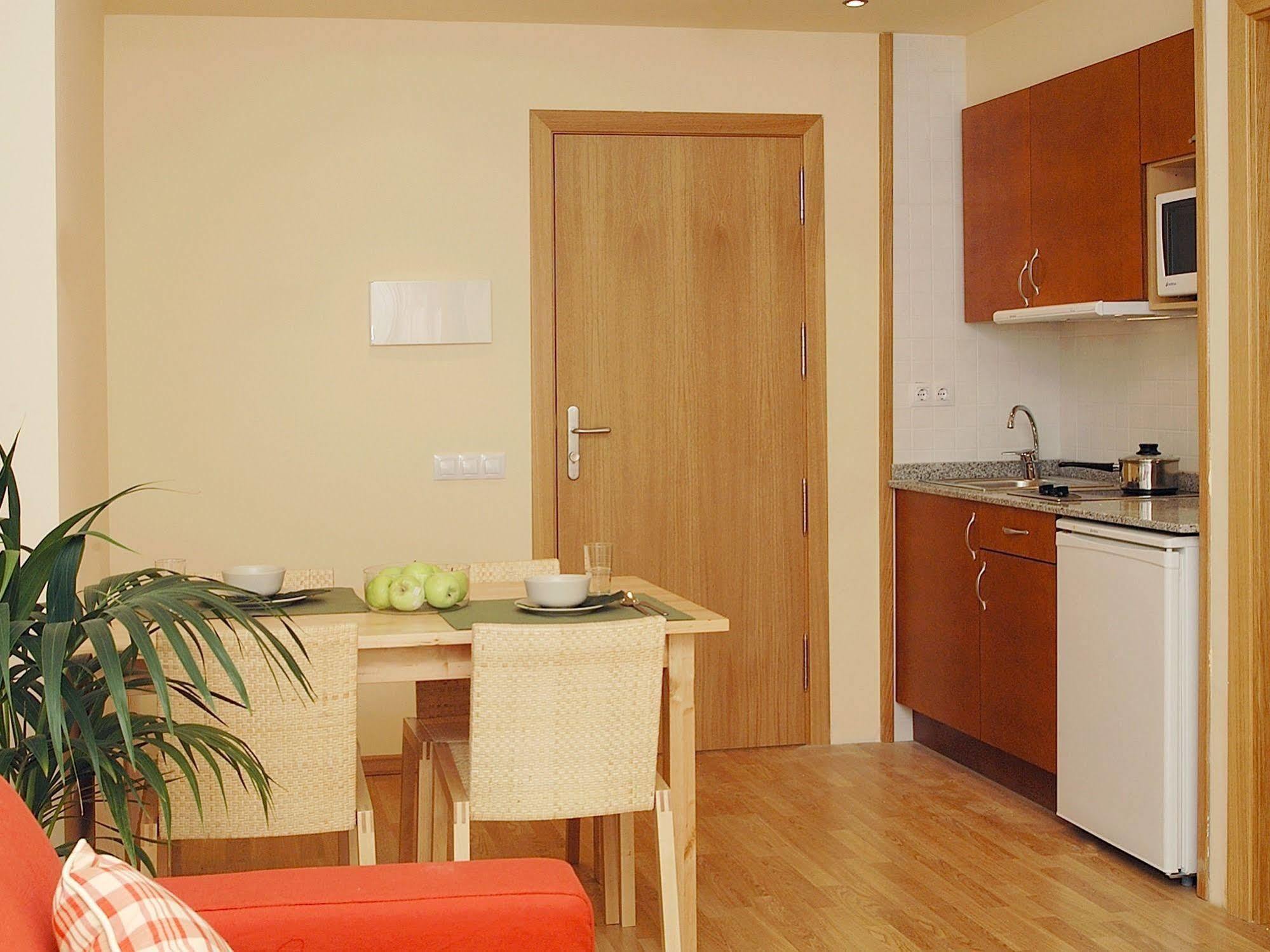 Aparthotel Nou Vielha e Mijaran Zimmer foto